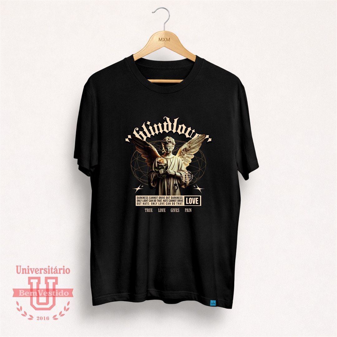 Camiseta Blind Love Preta