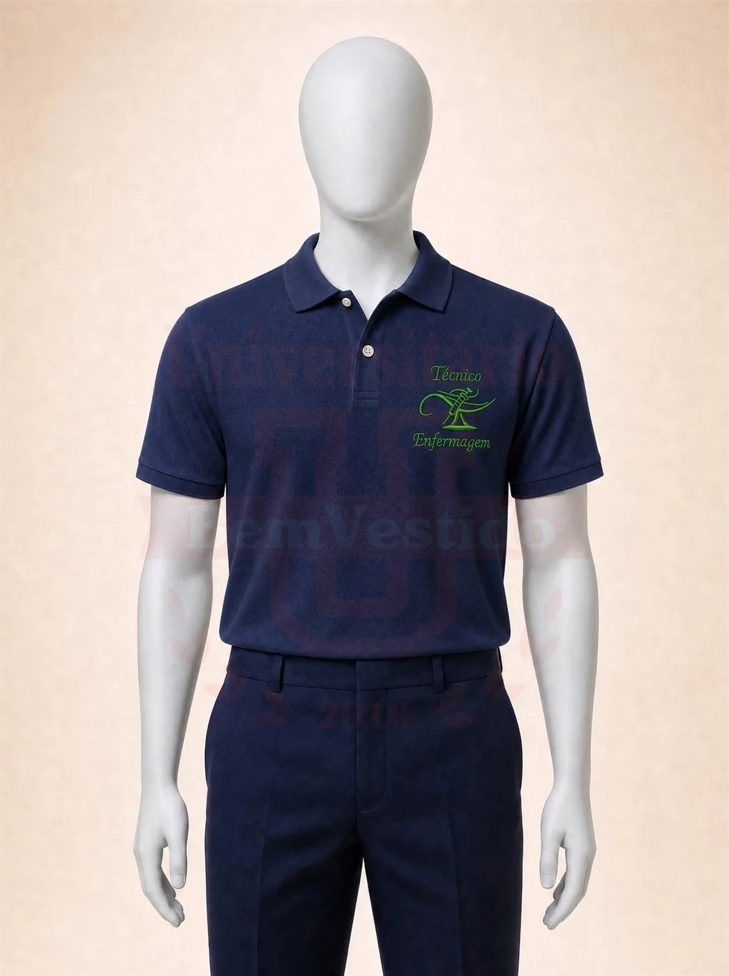 Polo Azul Marinho Técnico em Enfermagem — lamparina verde com texto em duas linhas
